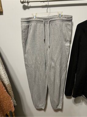 The North Face Men’s Light Gray Sweat Joggers